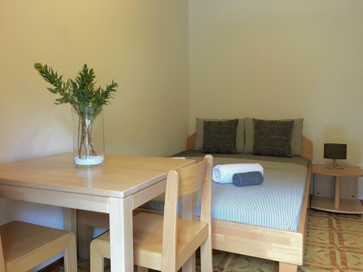 Apartmani Lisac Baska  Bagian luar foto