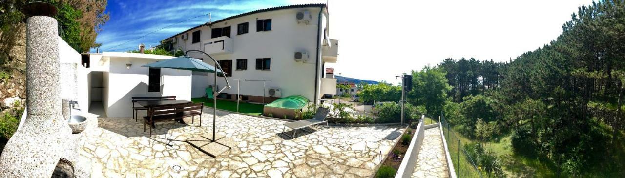 Apartmani Lisac Baska  Bagian luar foto