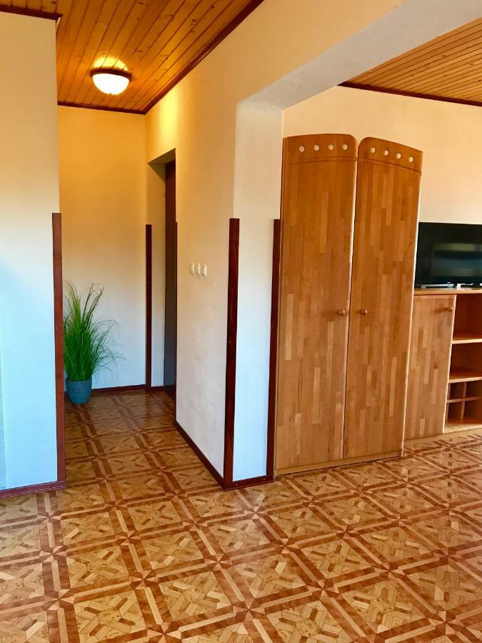 Apartmani Lisac Baska  Bagian luar foto