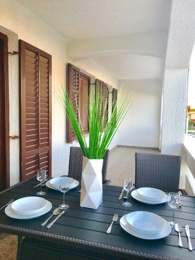 Apartmani Lisac Baska  Bagian luar foto